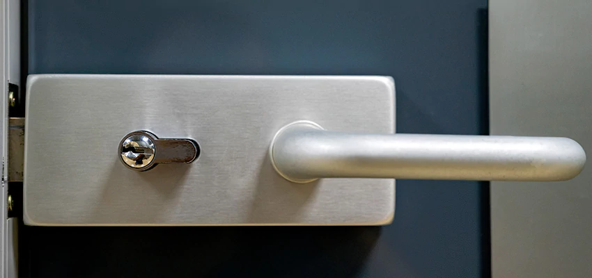 Industrial Lock And Key Repair And Installation in East Hemet, CA