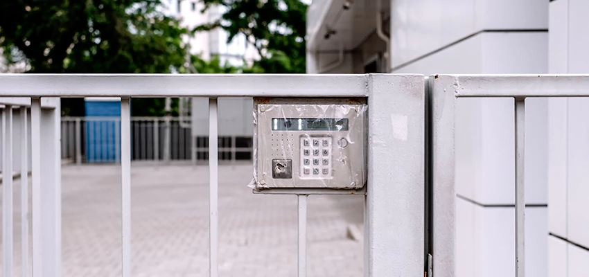 Gate Locks For Metal Gates in East Hemet, California